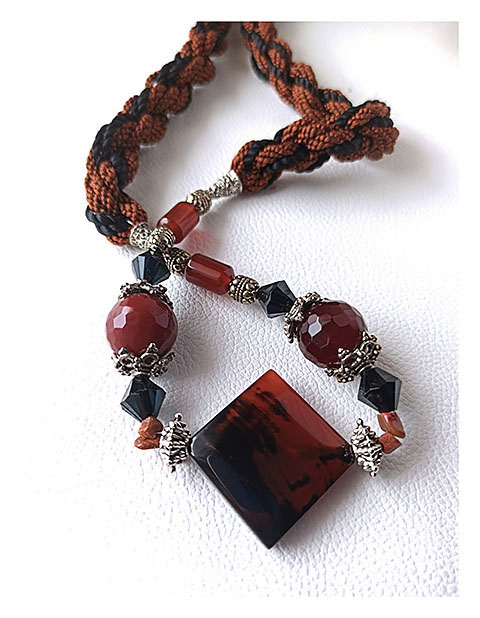 Collier Agate Grenat Métal Argenté