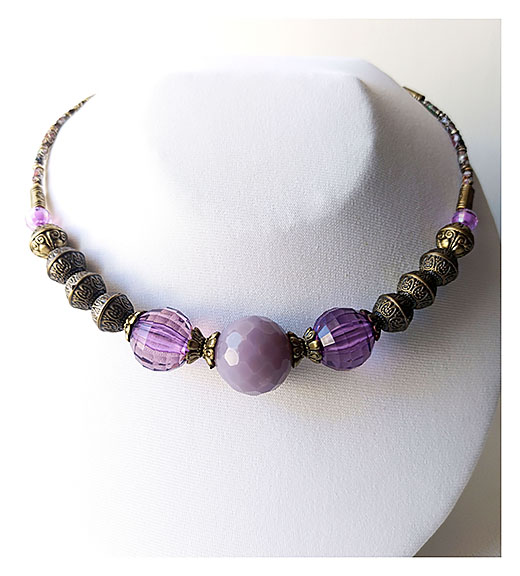 Necklace Mauve Color Glass paste Floral