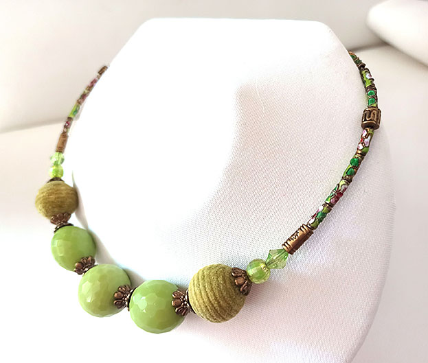 Collier Pâte de Verre Couleur Vert